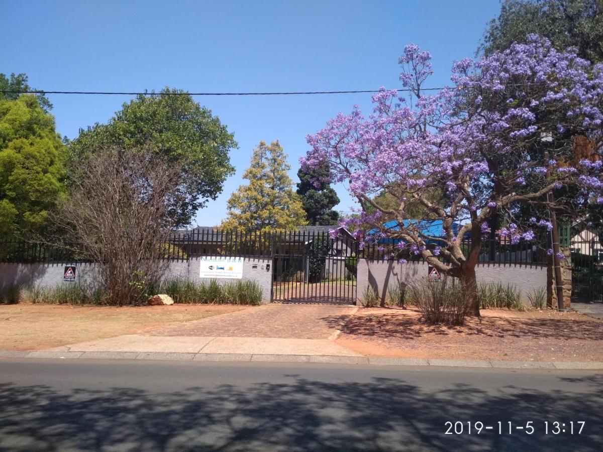 Northcliff Bed And Breakfast Randburg Εξωτερικό φωτογραφία